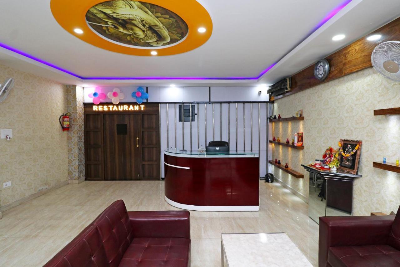 Oyo 24572 Express Inn Lucknow Ngoại thất bức ảnh
